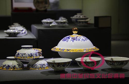 图片说明