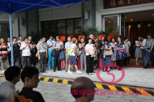 图片说明